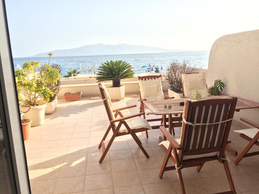 Apartments Wonderful Bay Saranda Extérieur photo