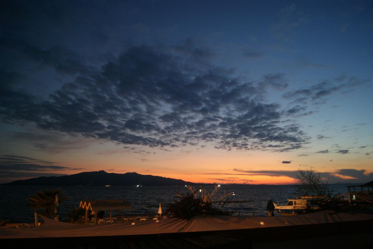 Apartments Wonderful Bay Saranda Extérieur photo